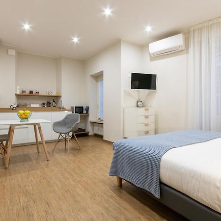 Aqualago Casa Vacanze Apartment E ヴェルバーニア エクステリア 写真